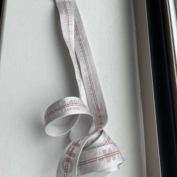 OFF-WHITE INDUSTRIAL BELT - NEVER WORN